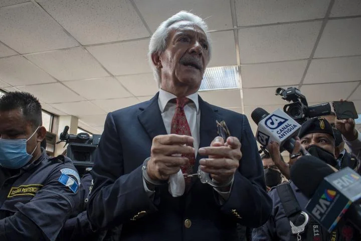 El periodista guatemalteco José Rubén Zamora, símbolo de la persecución a la prensa de su país.