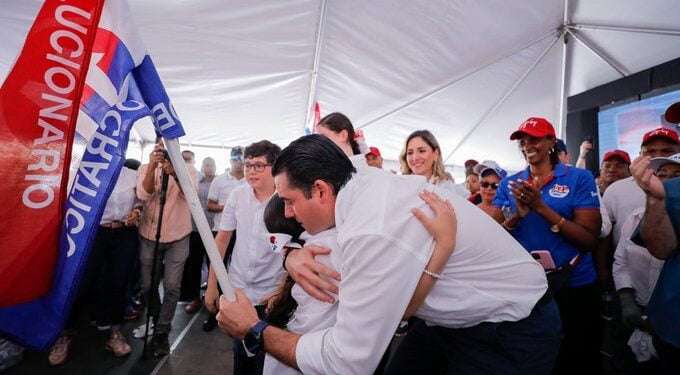 Vicemandatario panameño gana primarias del PRD y buscará la presidencia en 2024