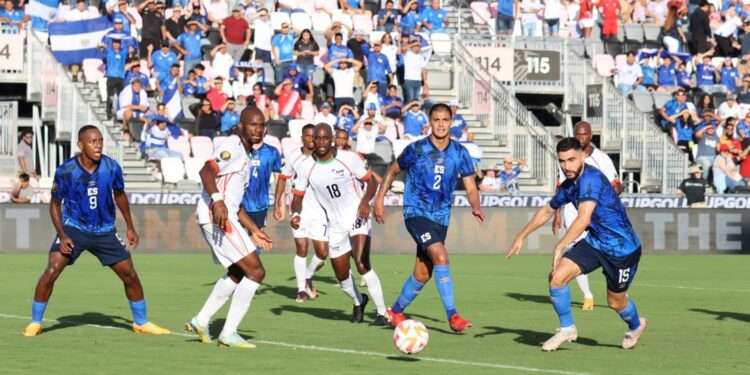 La Selecta salvadoreña no pudo con Martinica y debutó en Copa Oro con derrota