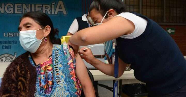 Cineasta guatemalteca premiada por la OMS por cortometraje sobre COVID en mundo maya