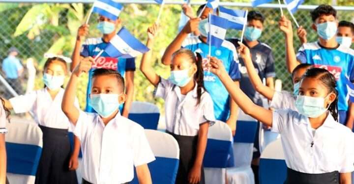 Opositor critica bajos niveles educativos a causa de manipulación de dictadura nicaragüense