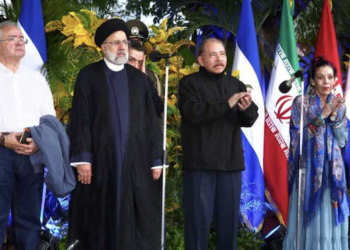 Dictadores de Cuba, Nicaragua y Venezuela reciben con honores al tirano de Irán