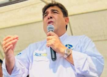 Excandidato presidencial Pineda dice voto nulo fue castigo a clase política en Guatemala