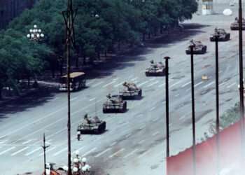 La violenta masacre de la plaza de Tiananmen, la mancha imborrable de China