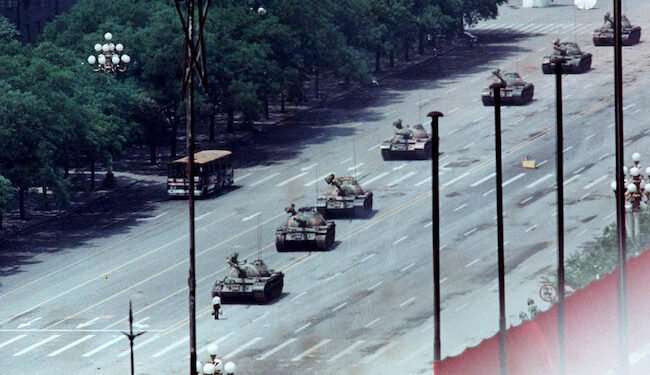 La violenta masacre de la plaza de Tiananmen, la mancha imborrable de China