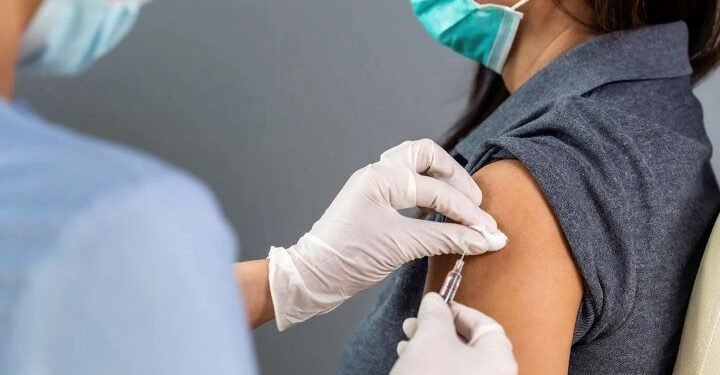 Colegio de Médicos de Guatemala advierte aumento en índice de contagios COVID-19