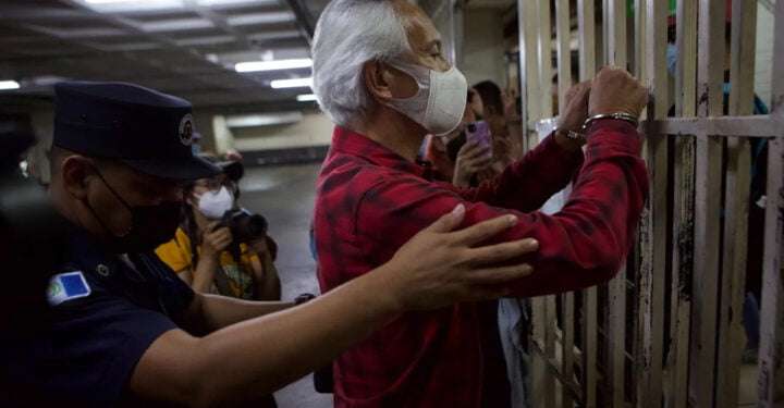 Zamora ataca a Giammattei y dice que en Guatemala prevalece el fascismo