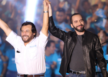 Nayib Bukele se inscribe como precandidato presidencial de su partido en El Salvador