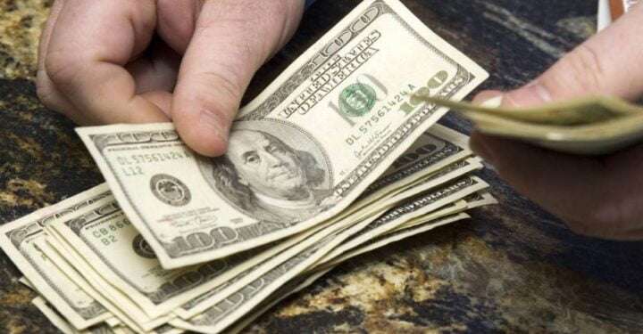 La economía es el principal problema de los salvadoreños, dice encuesta