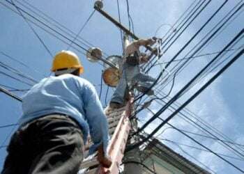 Empresa energética hondureña justifica prolongados apagones en Yoro