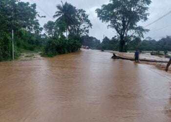 Inundaciones, derrumbes y árboles tumbados reporta CONRED de Guatemala a causa de lluvias