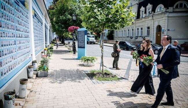 Canciller guatemalteco visita Ucrania