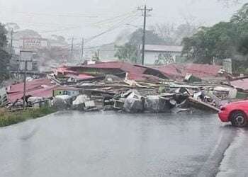 Una avalancha deja destrozos en Costa Rica