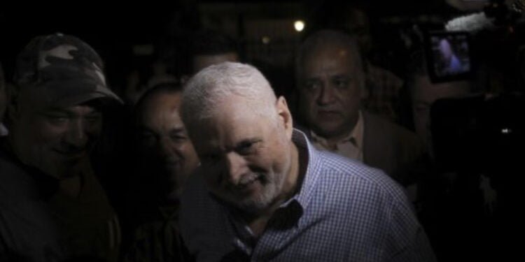 Tribunal panameño rechaza amparo para expresidente Martinelli