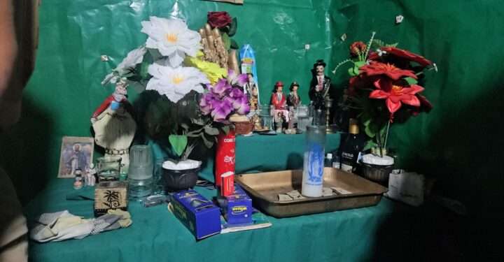 Policía encuentra “altar” de magia negra y túnel tipo Chapo Guzmán en San Pedro Sula