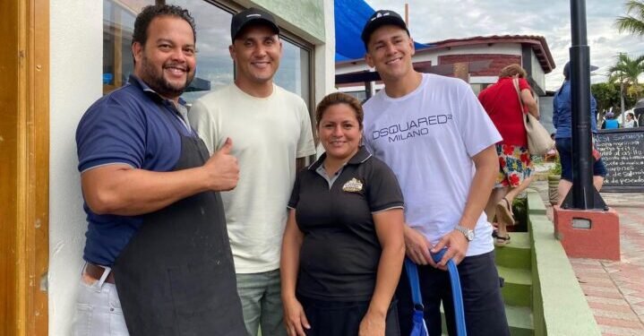 Keylor y Duarte: estrellas del fútbol costarricense rompen las redes como turistas en Nicaragua