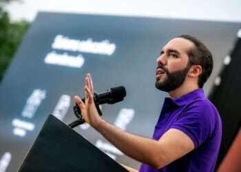 Proclaman a Nayib Bukele como candidato presidencial a la reelección