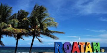 Extranjeros planean inversión de $1,000 millones en proyecto turístico en Roatán