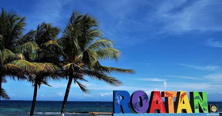 Extranjeros planean inversión de $1,000 millones en proyecto turístico en Roatán