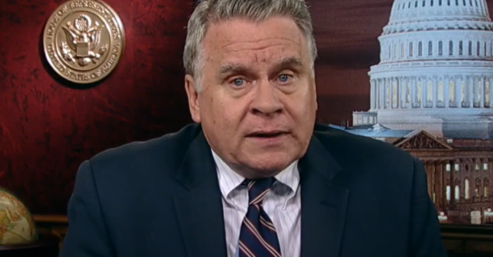 Congresista de EE.UU. pide a Nicaragua prueba de vida de obispo prisionero