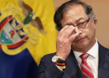 Congreso de Colombia investiga a presidente Petro por narcofinanciamiento de su campaña
