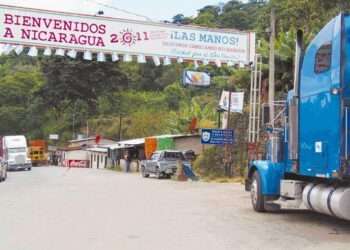 Dictadura de Nicaragua expulsa a periodista hondureña que iba de tránsito hacia Costa Rica