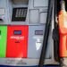 Fuertes alzas en precios de los combustibles anuncia el gobierno salvadoreño