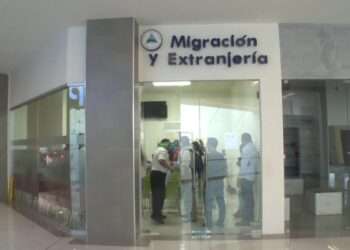 Dictadura de Nicaragua destierra y exilia a tres sacerdotes más