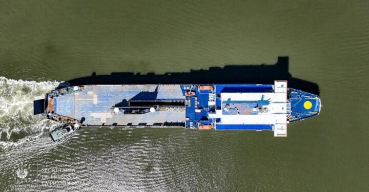 Llega a El Salvador el ferri que unirá este país con Costa Rica