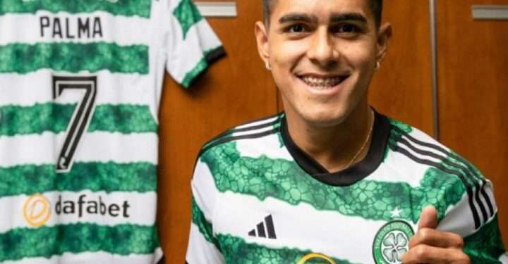 Hondureño Luis Palma jugaría la Champions con el Celtic de Escocia