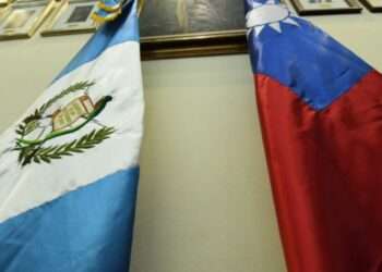 Alto jefe militar de Taiwán es recibido por presidente de Guatemala