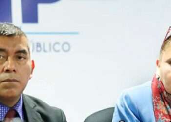 Fiscales guatemaltecos Porras y Curruchiche denuncian que se sienten amenazados