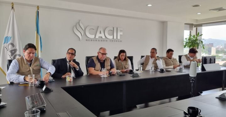 Gremial empresarial guatemalteca felicita a Arévalo y Herrera por triunfo en las urnas