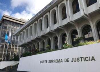 Corte Suprema de Guatemala ampara a la UNE y ordena al TSE “garantizar transmisión” de datos