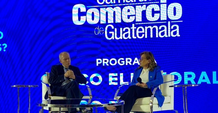 Sandra Torres promete ante Cámara de Comercio combate duro a la corrupción