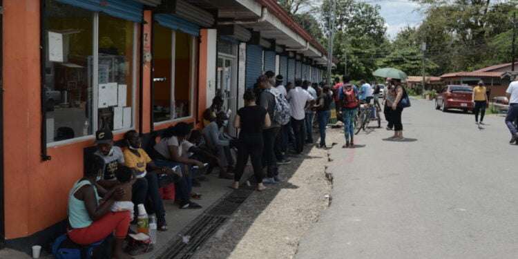 Migración de Panamá advierte de posible huelga en la frontera con Costa Rica