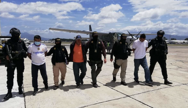 Cuatro coyotes guatemaltecos podrían ser condenados a cadena perpetua en EEUU