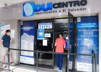 Registro electoral salvadoreño cierra con 5.3 millones de ciudadanos