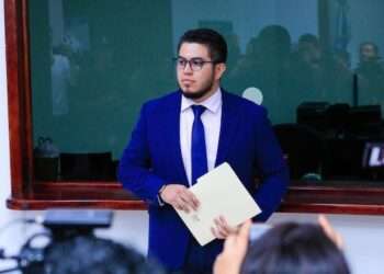 Asamblea salvadoreña despoja de fuero a diputado expulsado del oficialismo