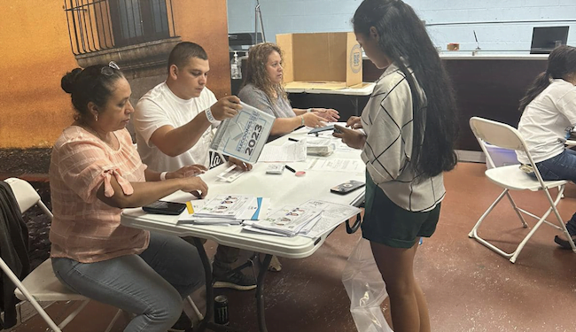 Solo el 1.5% de guatemaltecos en EE.UU. votaron en la segunda vuelta