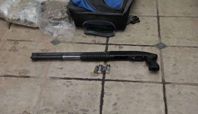 Policía salvadoreña captura a siete guatemaltecos con droga