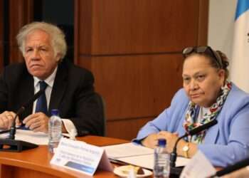 Fiscal general guatemalteca trata de justificar a secretario de OEA su intervencionismo en elecciones