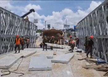 Paso por puente provisional en km 17.5 de ruta al Pacífico de Guatemala es habilitado este miércoles