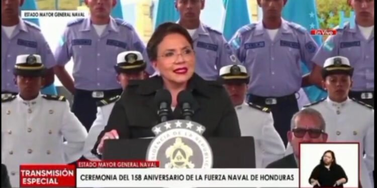 Presidenta de Honduras reitera convocatoria para “su marcha de apoyo”