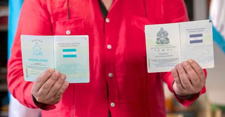 Un millón de pasaportes hondureños con errores ortográficos