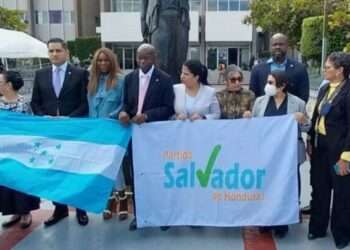 Oposición hondureña condena cualquier atentado de “autogolpe” de estado