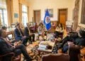 Los magistrados salvadoreños se reunieron con el secretario general de la OEA en Washington.