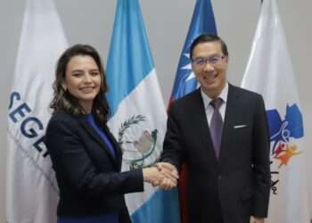 Taiwán y Guatemala buscan fortalecer cooperación en becas de estudio y otras áreas