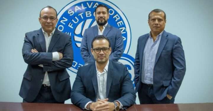 FIFA extiende por un año el comité regularizador del fútbol salvadoreño