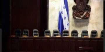 Siguen las negociaciones en el Congreso de Honduras por el fiscal general